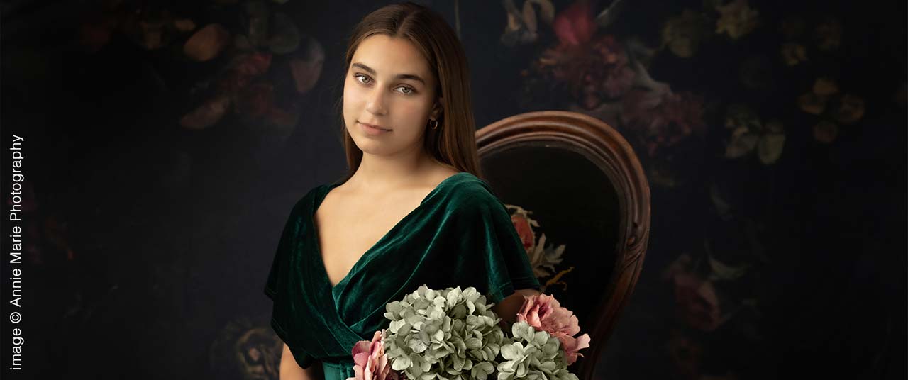 Elevating Artistry in Studio Photography: The Role of High-Quality Backgrounds
