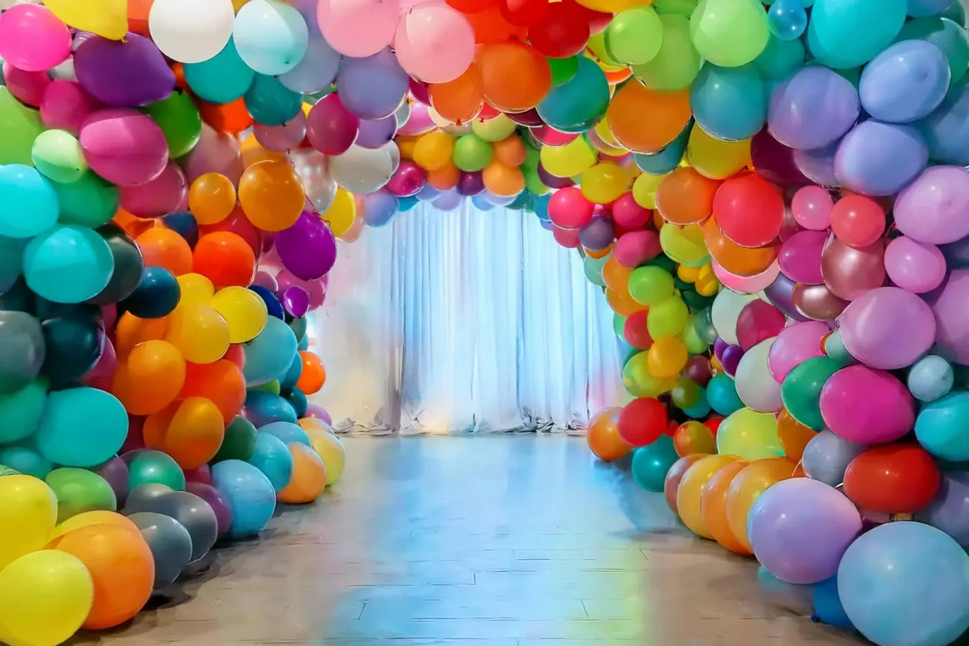 Balloon Tunnel 12’X8’ Ultracloth (144 X 96 Inch) Backdrop