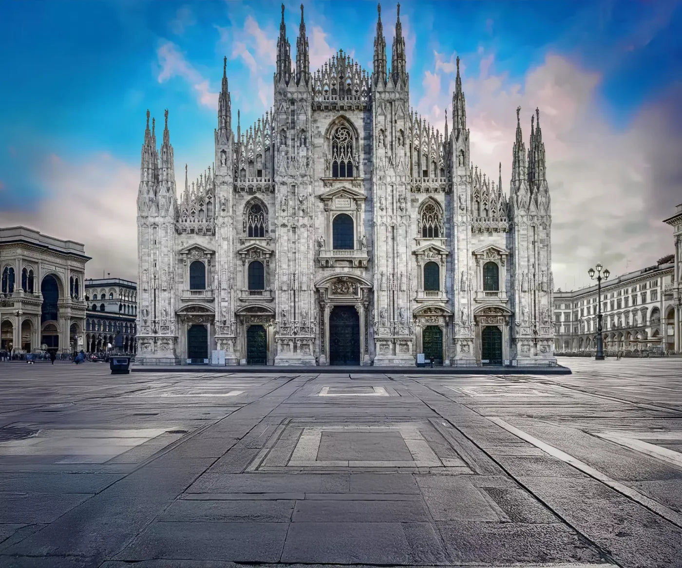 Cathedral Milan 12’x10’ UltraCloth (144 x 120 inch) Backdrop