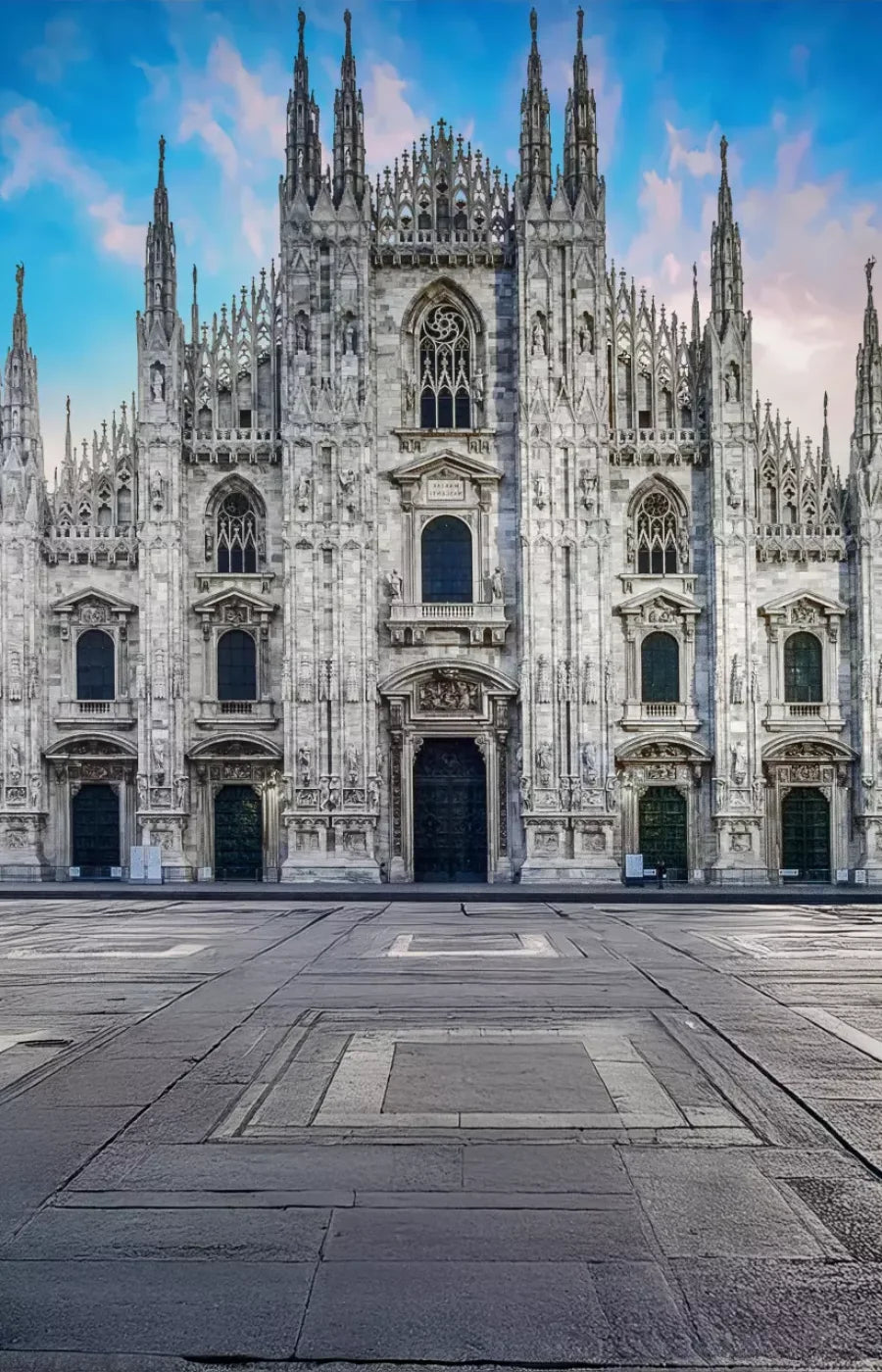 Cathedral Milan 9’x14’ UltraCloth (108 x 168 inch) Backdrop