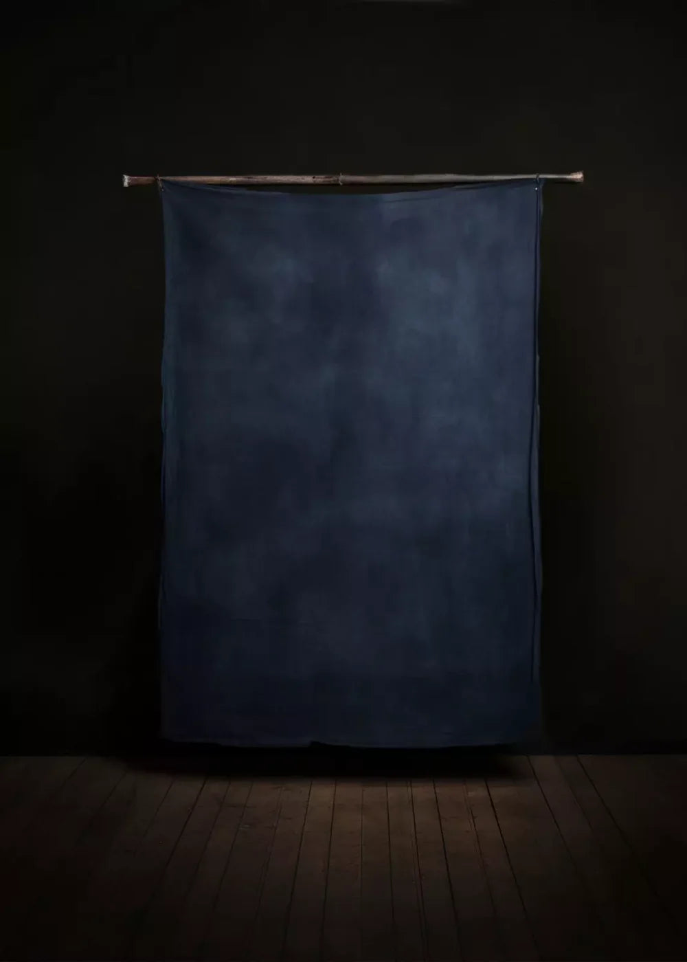 Drop In A Blue 5X7 Ultracloth ( 60 X 84 Inch ) Backdrop