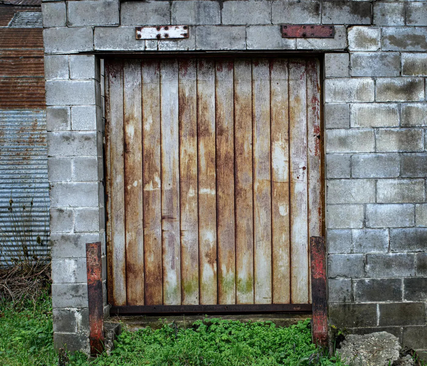 Factory Door 12X10 Ultracloth ( 144 X 120 Inch ) Backdrop