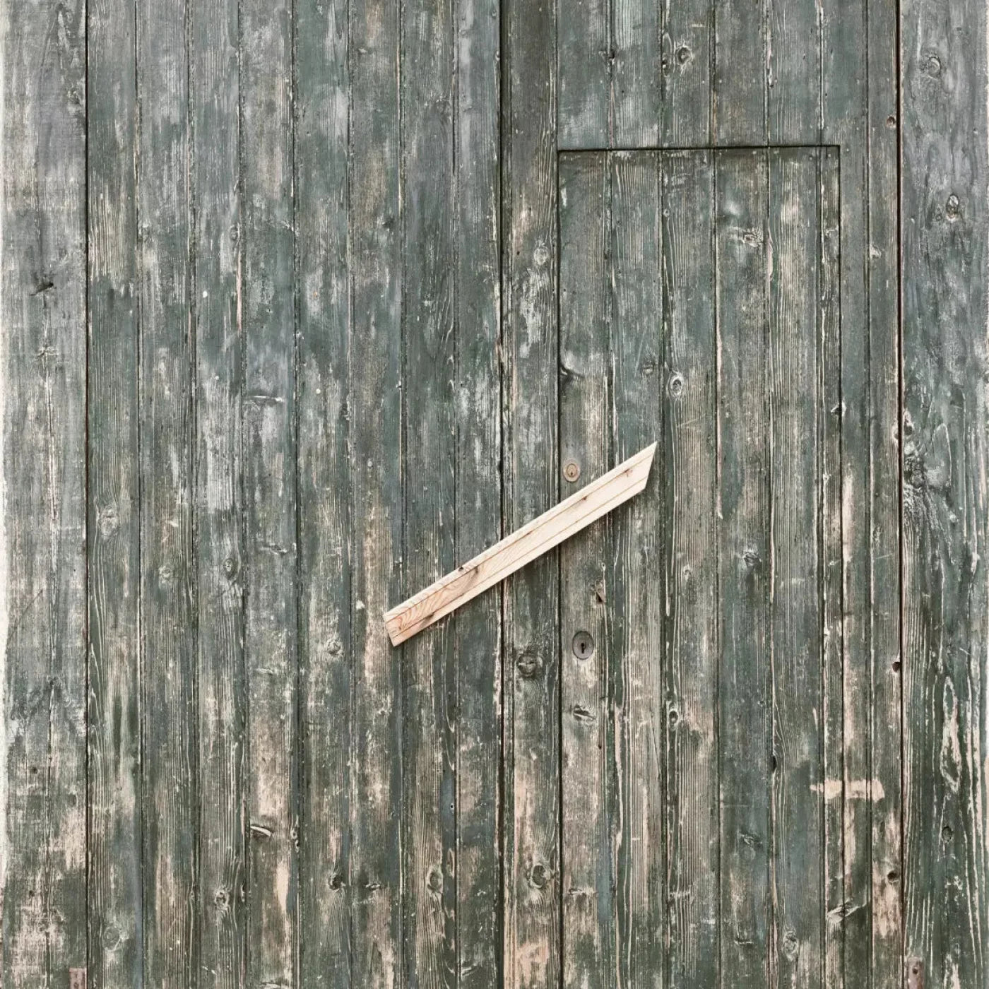 Latched Backdrop