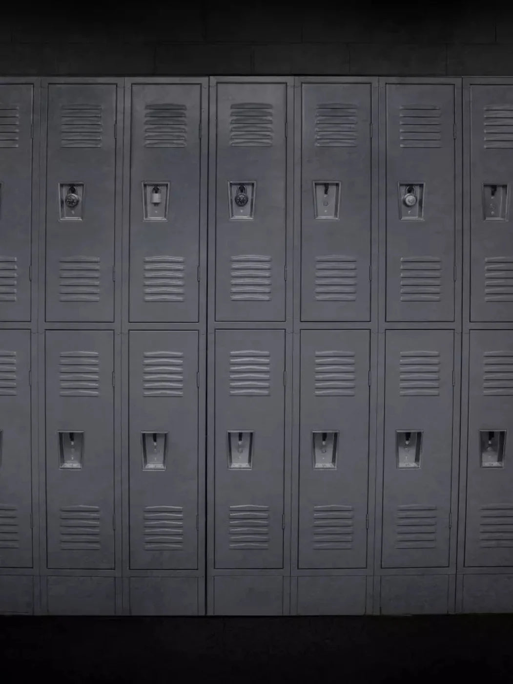 Lockers 3 8X10 Fleece ( 96 X 120 Inch ) Backdrop