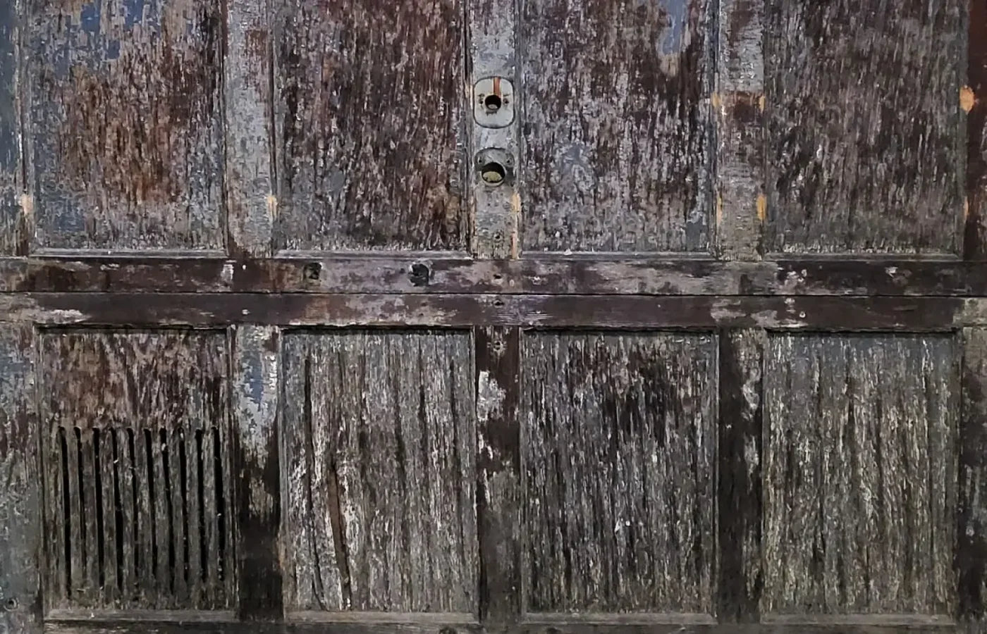 Old Doors 14’x9’ UltraCloth (168 x 108 inch) Backdrop