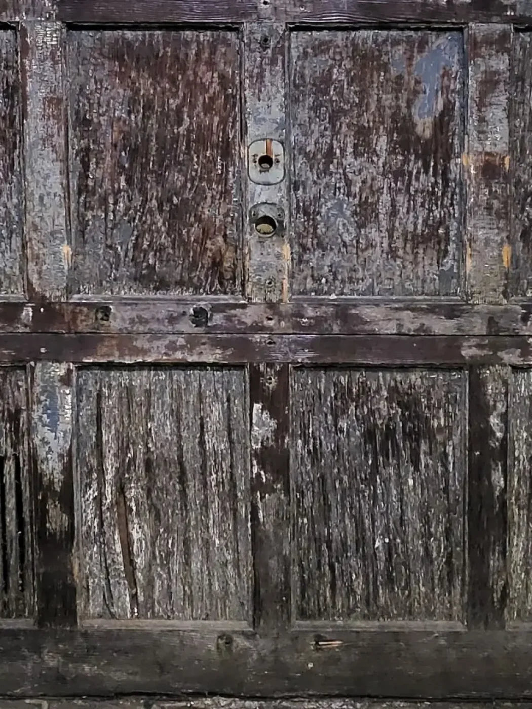 Old Doors 6’x8’ Fleece (72 x 96 inch) Backdrop