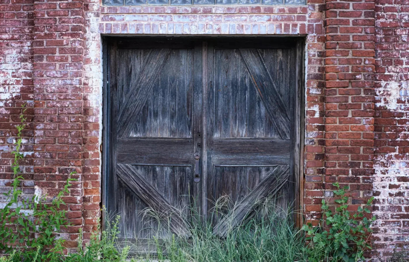 Old Mill Door 12X8 Ultracloth ( 144 X 96 Inch ) Backdrop