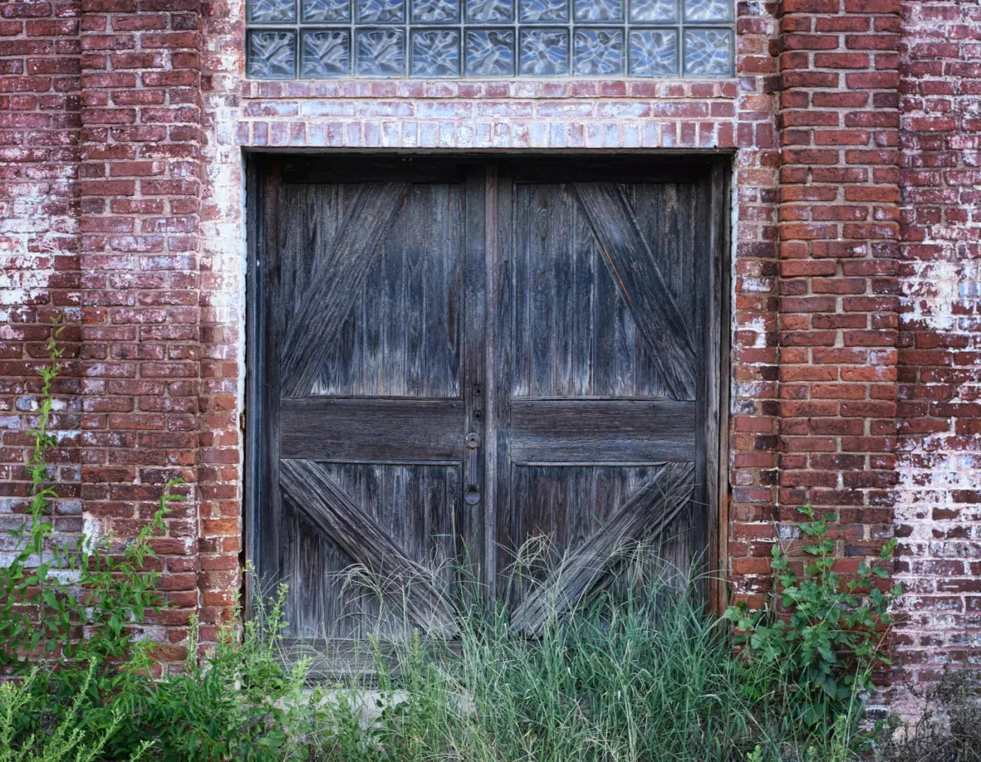 Old Mill Door 8X6 Fleece ( 96 X 72 Inch ) Backdrop