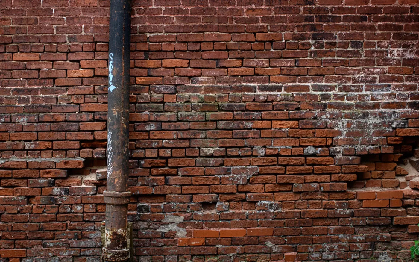 Pipe On Brick 14’X9’ Ultracloth (168 X 108 Inch) Backdrop