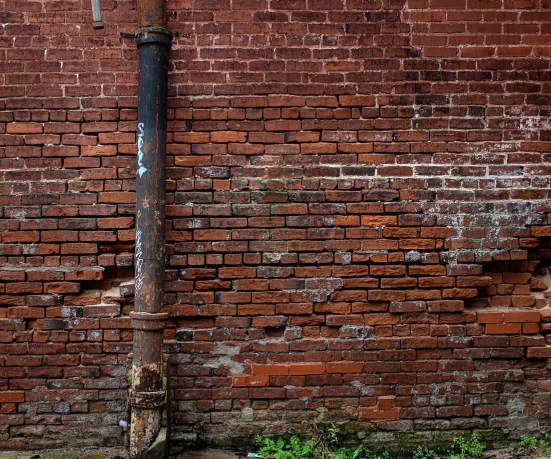 Pipe On Brick 5’X4’2’ Fleece (60 X 50 Inch) Backdrop