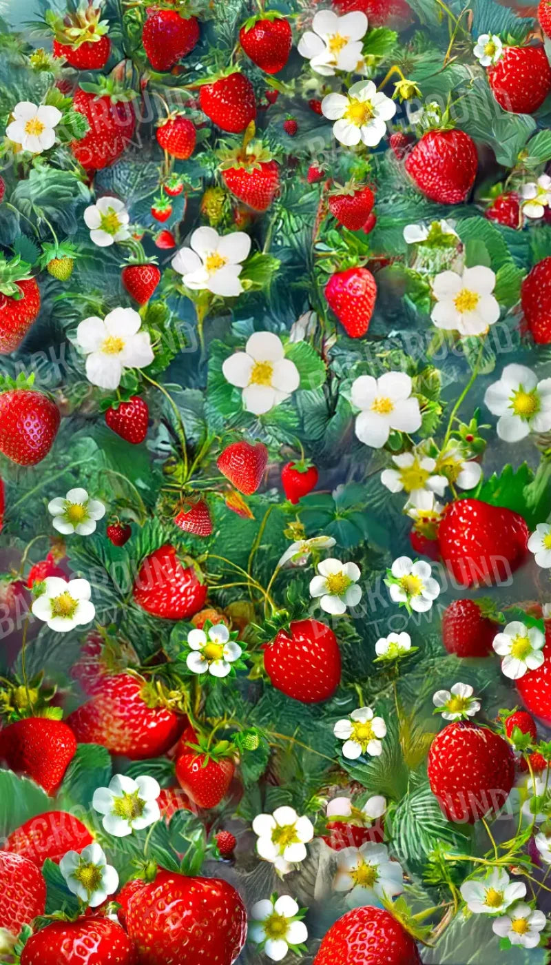 Ripe Strawberry Field 8’x14’ UltraCloth (96 x 168 inch) Backdrop