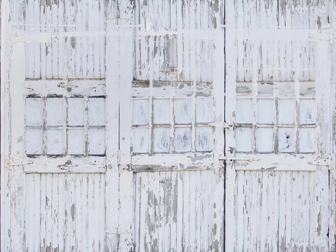 Rustic White Doors 68X5 Fleece ( 80 X 60 Inch ) Backdrop