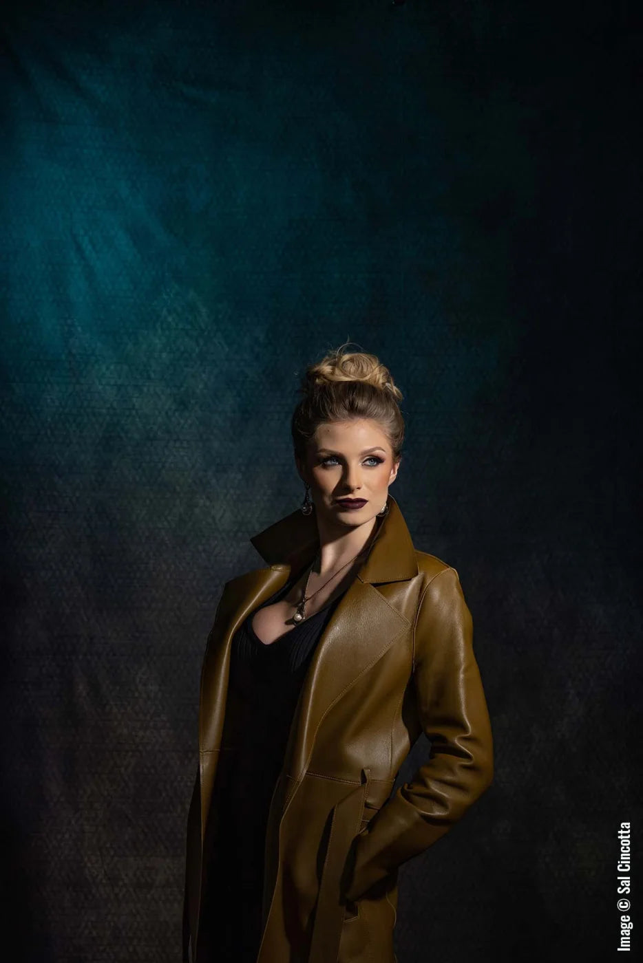 Sal backdrop + Teal Gel on background - by Sal Cincotta