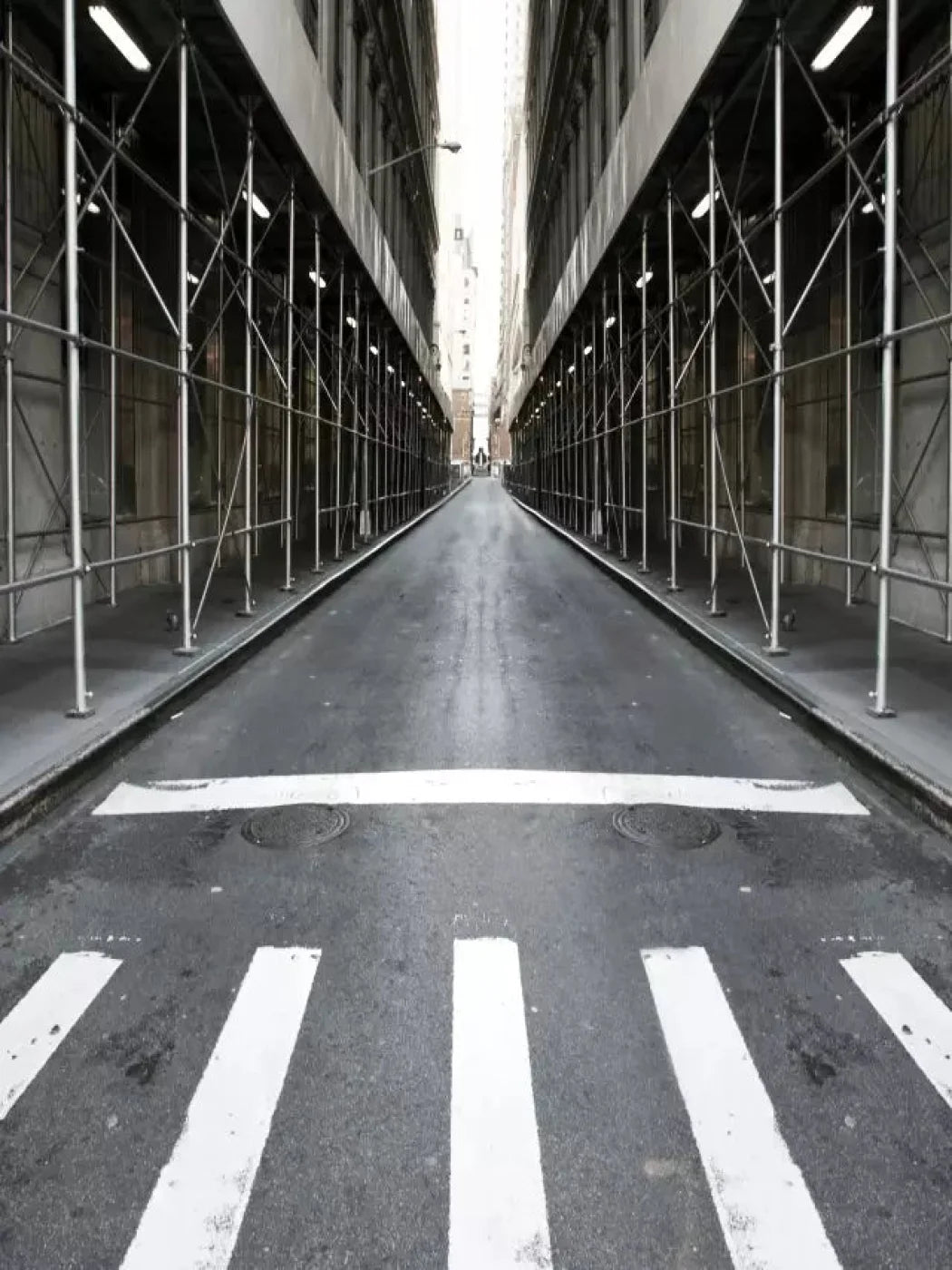 Street Life 5X68 Fleece ( 60 X 80 Inch ) Backdrop