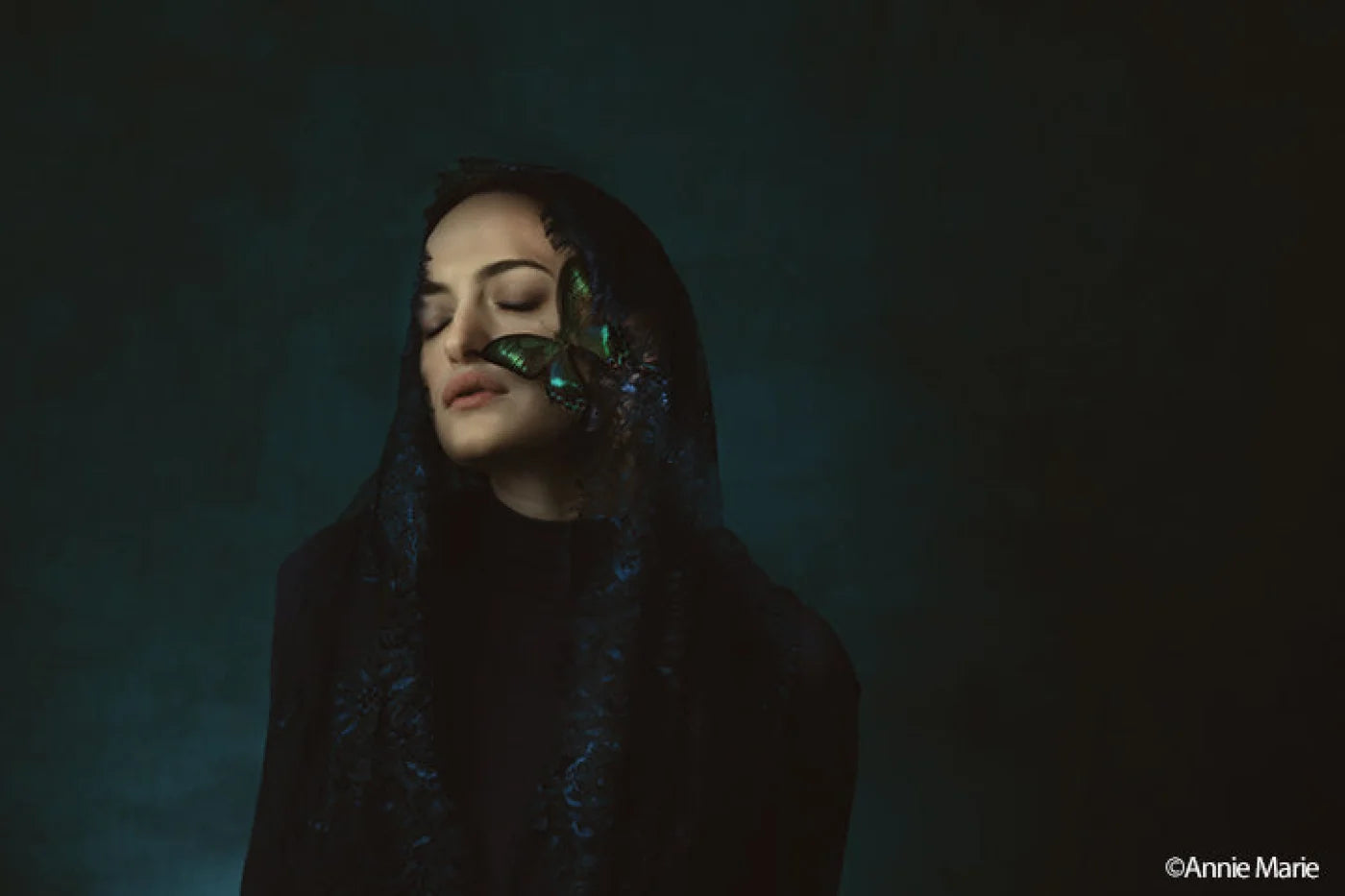 Tantealizing Backdrop