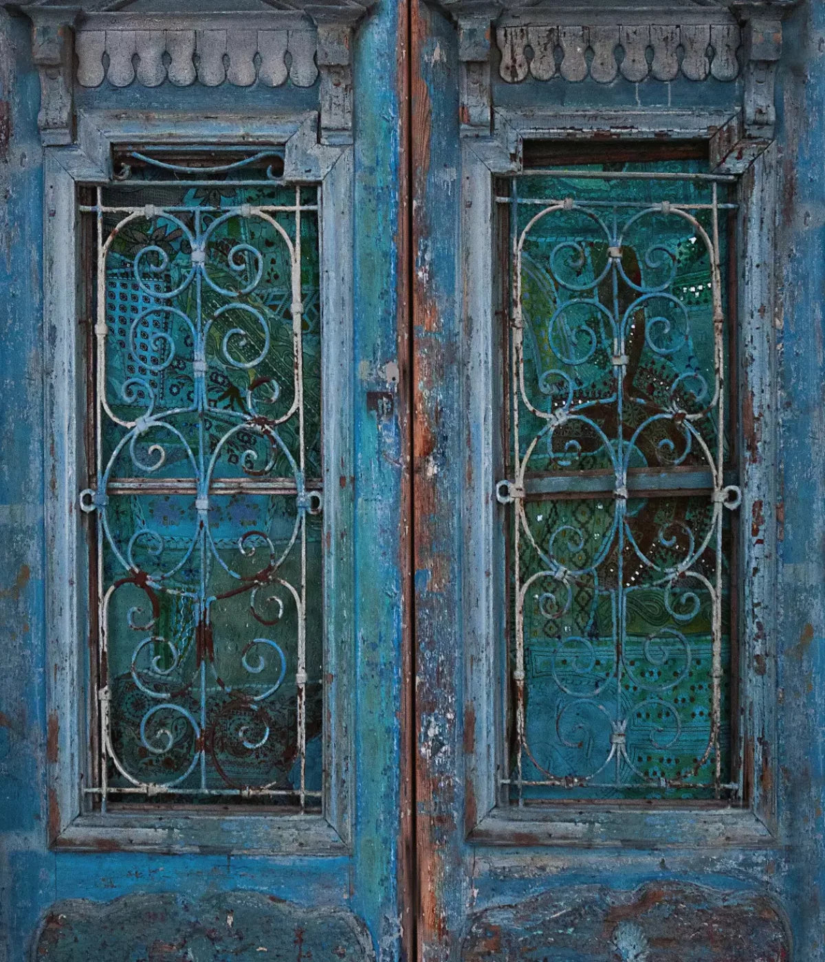 Temple Door 10’X12’ Ultracloth (120 X 144 Inch) Backdrop