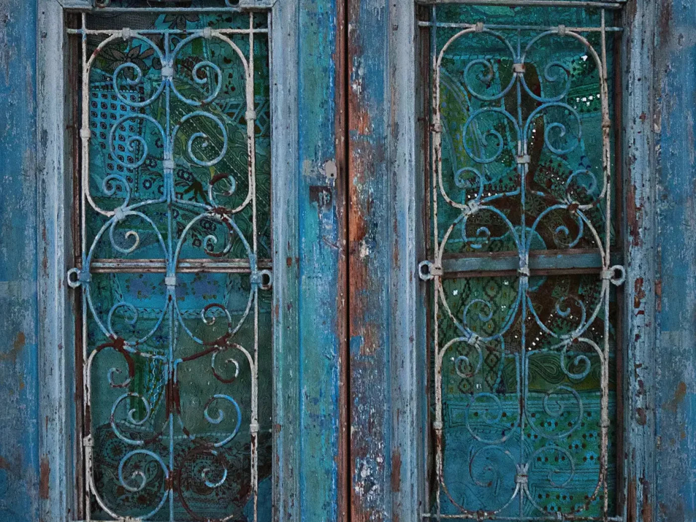 Temple Door 7’X5’ Ultracloth (84 X 60 Inch) Backdrop