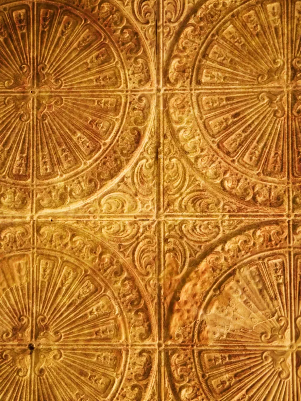 The Ceiling Copper 5’X6’8’ Fleece (60 X 80 Inch) Backdrop