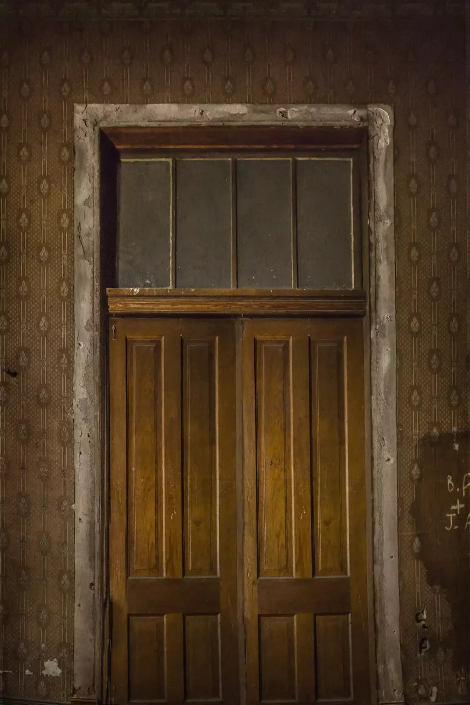 Third Door Backdrop