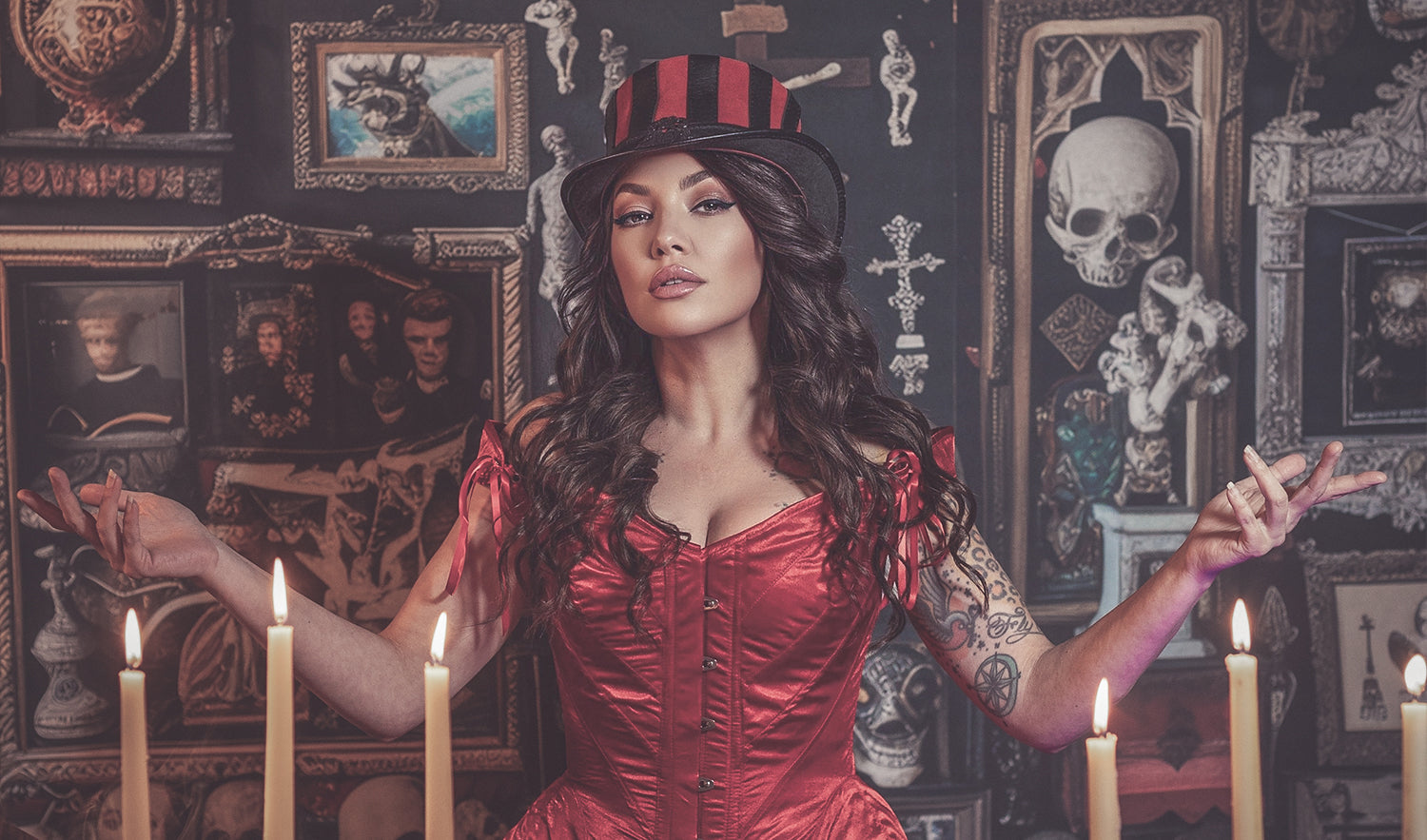 Spooky Sets & More: Standing Out With Conceptual Portraits