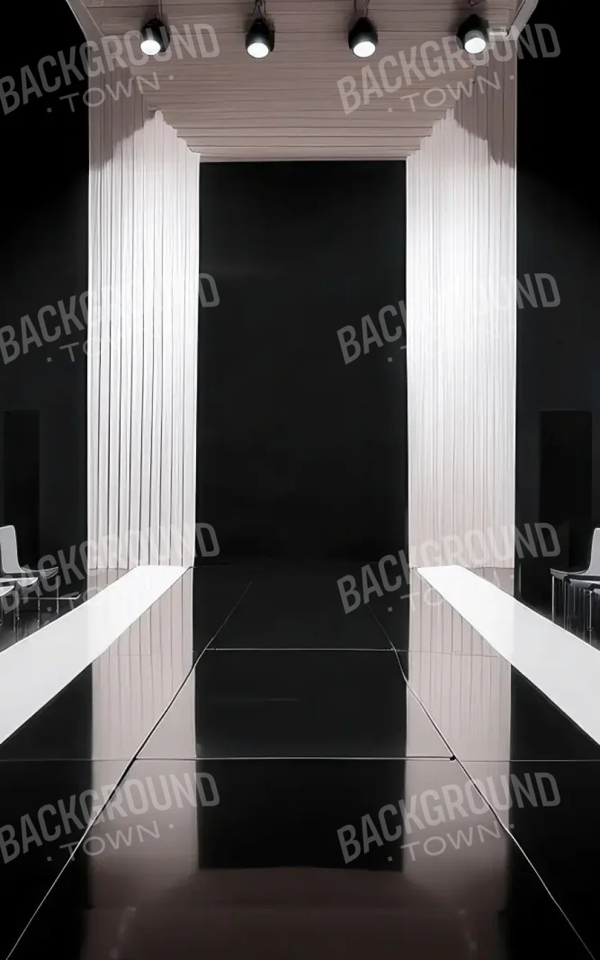 Black And White Catwalk 5’x8’ UltraCloth (60 x 96 inch) Backdrop