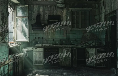 Creepy Decaying House 14’x9’ UltraCloth (168 x 108 inch) Backdrop
