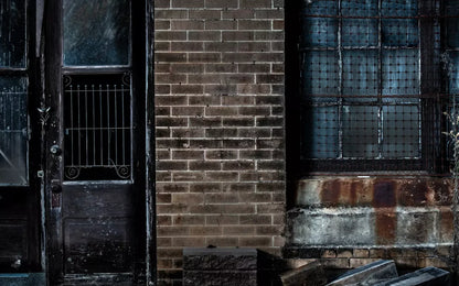 Dark Back Alley 14’X9’ Ultracloth (168 X 108 Inch) Backdrop