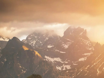 Mountain Range 8’X6’ Fleece (96 X 72 Inch) Backdrop