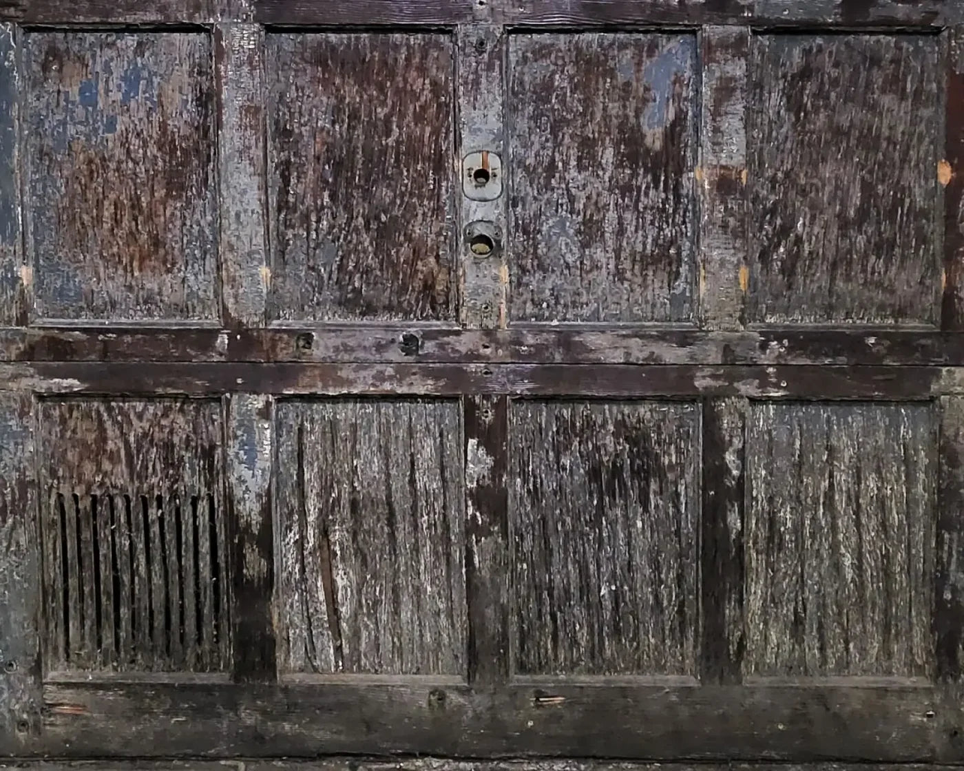 Old Doors 10’x8’ Fleece (120 x 96 inch) Backdrop