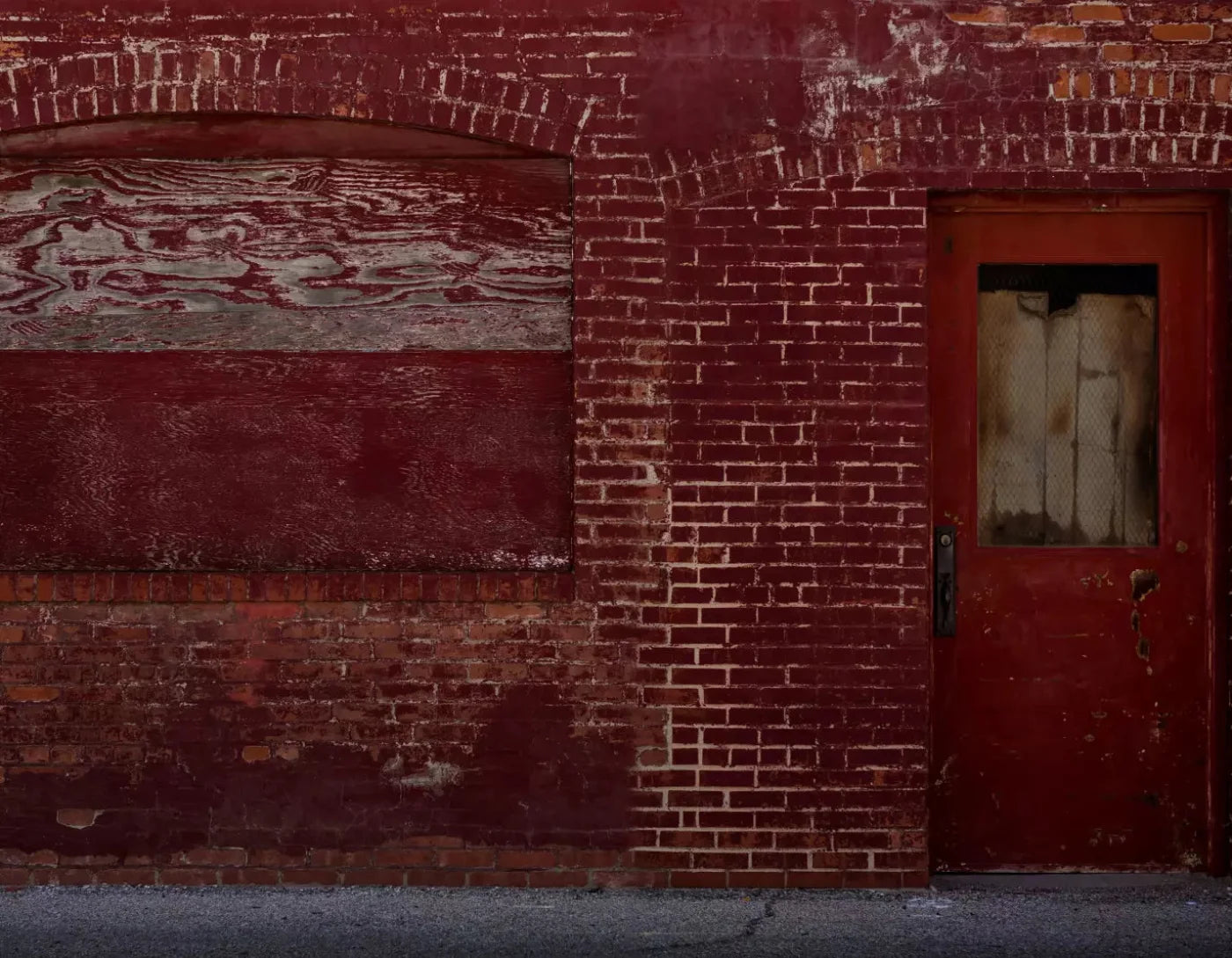 Red Brick Alley 8X6 Fleece ( 96 X 72 Inch ) Backdrop