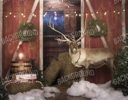 Reindeer Barn 8X6 Fleece ( 96 X 72 Inch ) Backdrop