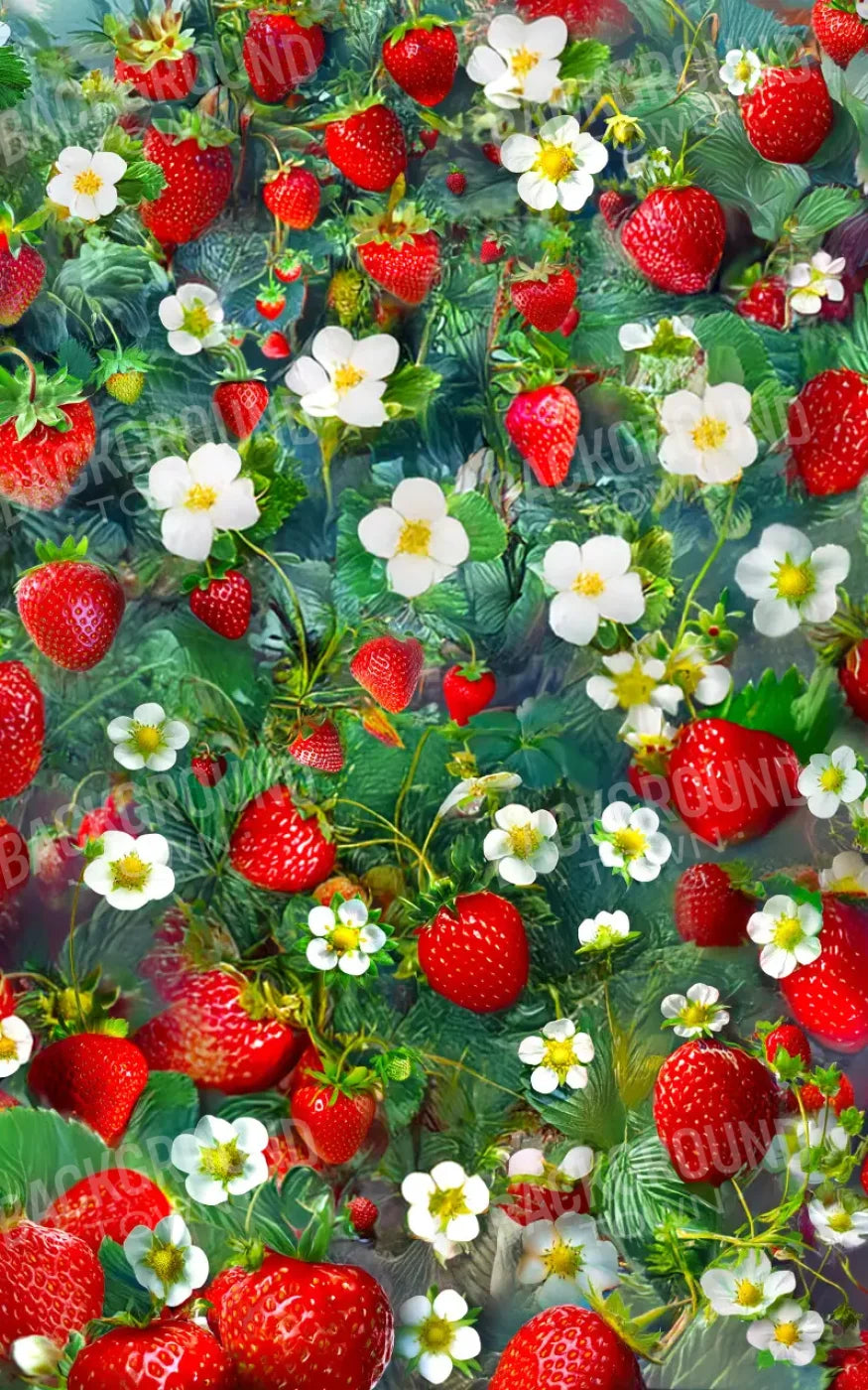 Ripe Strawberry Field 5’x8’ UltraCloth (60 x 96 inch) Backdrop
