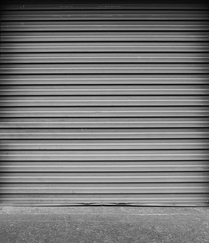 Storage Door Bw 10X12 Ultracloth ( 120 X 144 Inch ) Backdrop