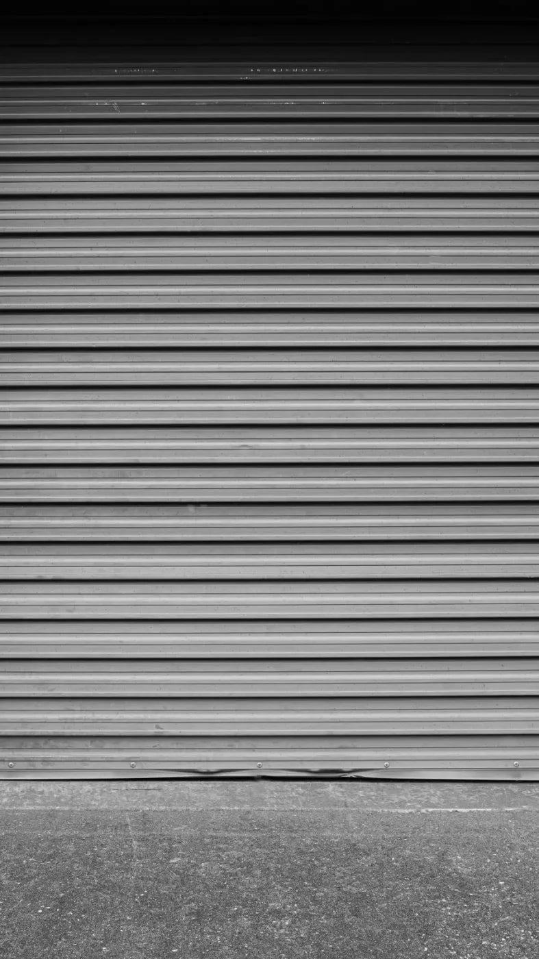 Storage Door Bw 8X14 Ultracloth ( 96 X 168 Inch ) Backdrop