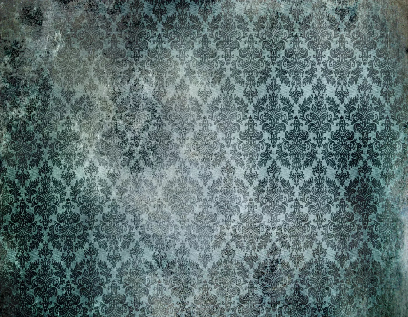 Victorian Age Duchess 8’X6’ Fleece (96 X 72 Inch) Backdrop