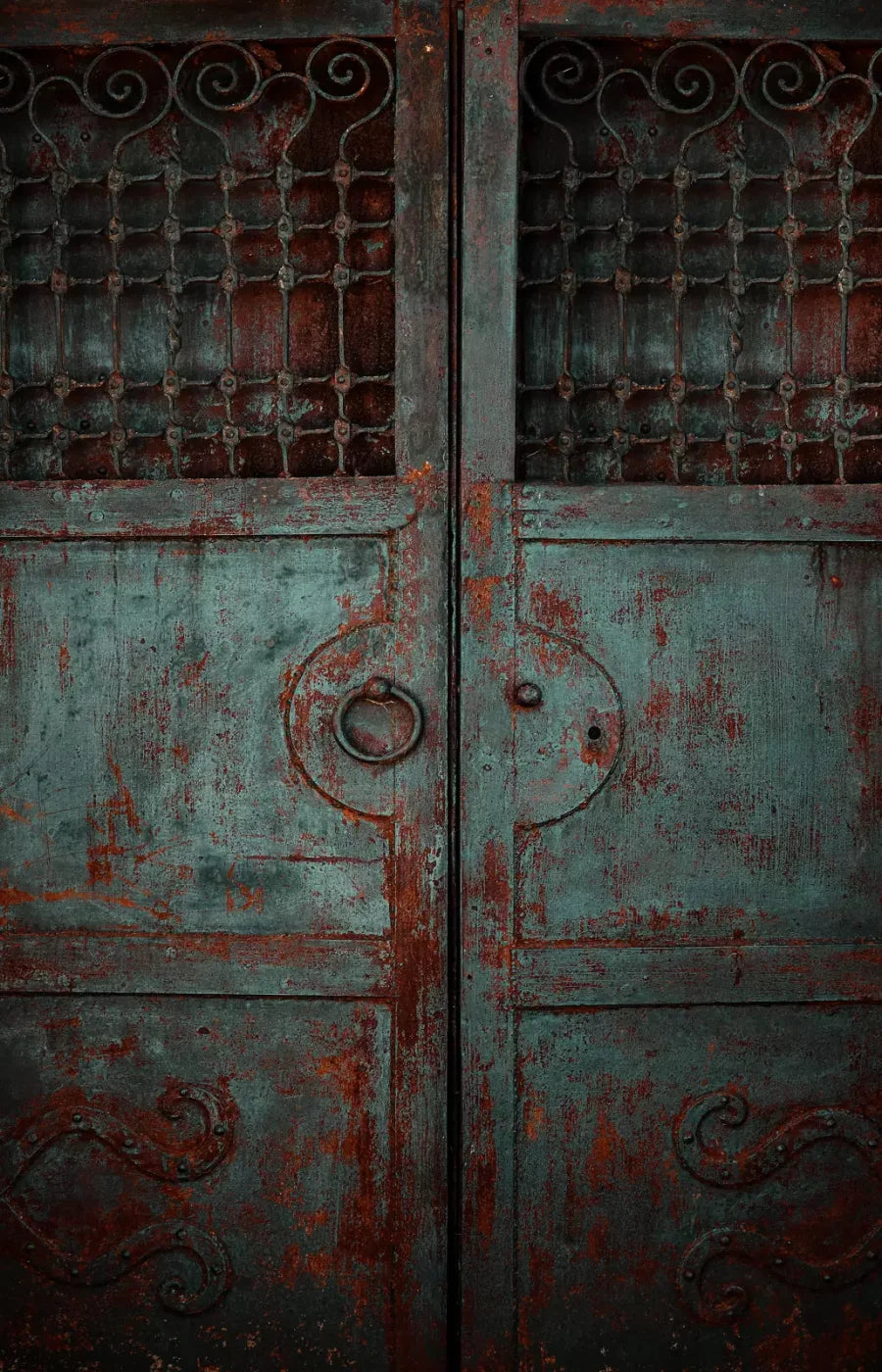 Vintage Teal Door 8’X12’ Ultracloth (96 X 144 Inch) Backdrop